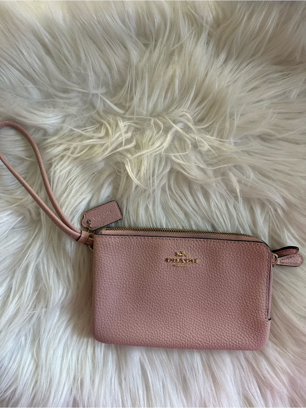 Coach small corner double zip wristlet